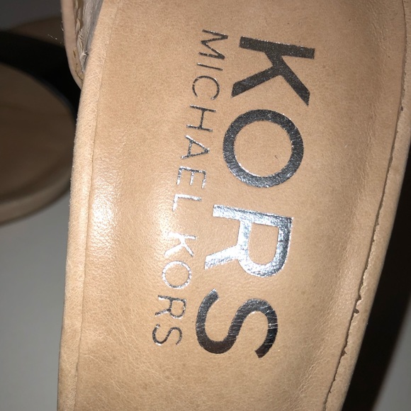 KORS Michael KORS Block Heel Sandals Size 10 - Picture 6 of 7
